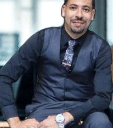 احمد إبراهيم